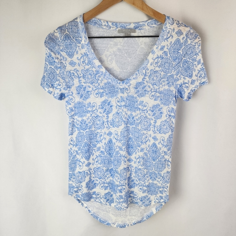 Pure Collection Women's Blue and White Linen V-Neck Top Size 2